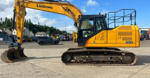 tier 4 excavadora liugong urea